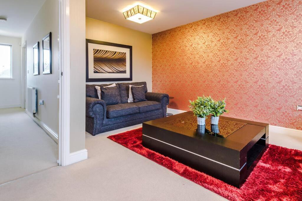 Stylish Townhouse Chester City Centre With Parking Екстер'єр фото